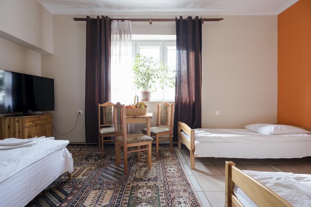Apartamento Gosciniec Exclusive Varsovia Exterior foto