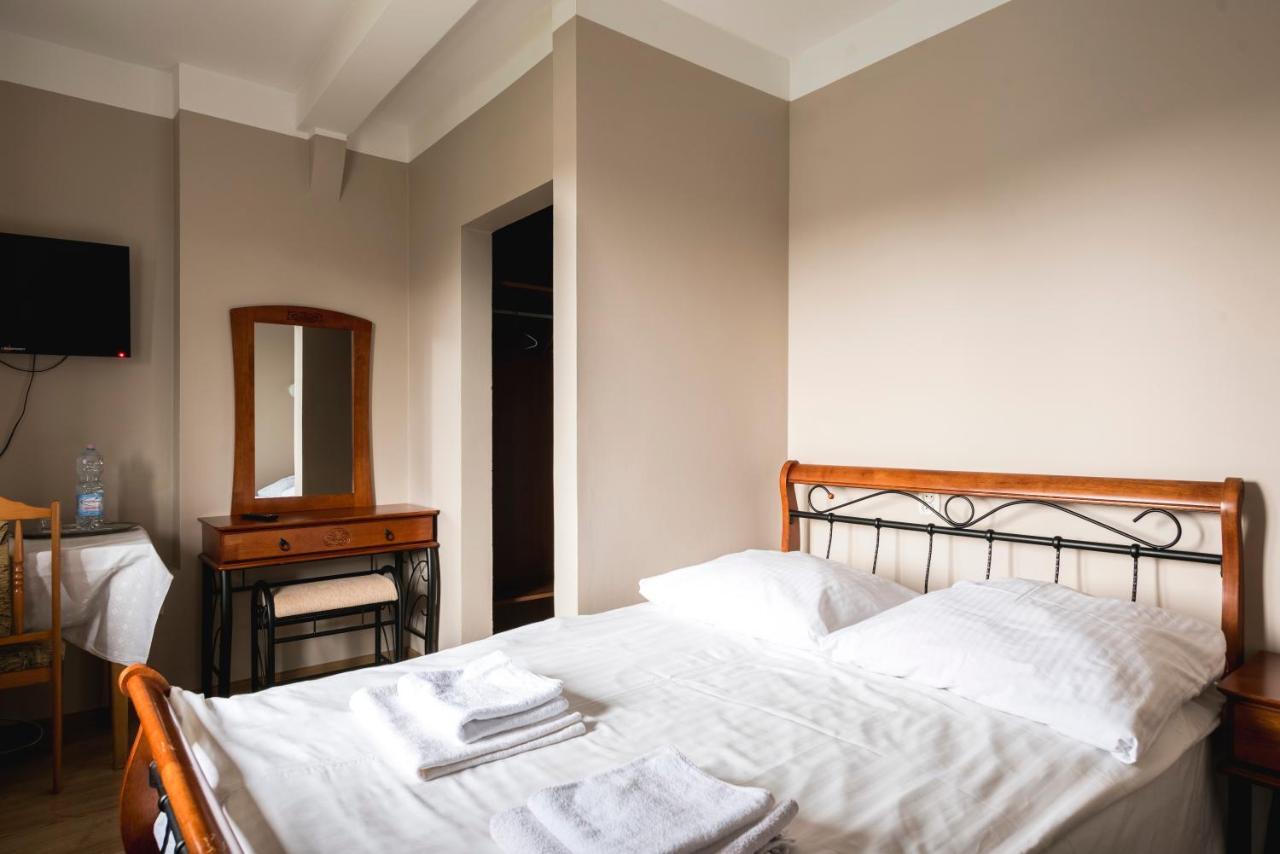 Apartamento Gosciniec Exclusive Varsovia Exterior foto