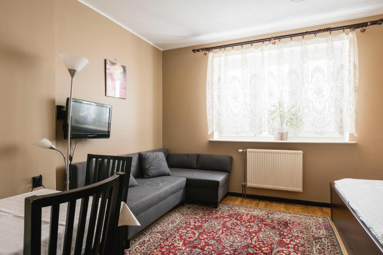 Apartamento Gosciniec Exclusive Varsovia Exterior foto